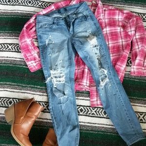 Distressed Jeans with Pearls